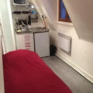 Studio Brotteaux-tete D Or , Lyon France